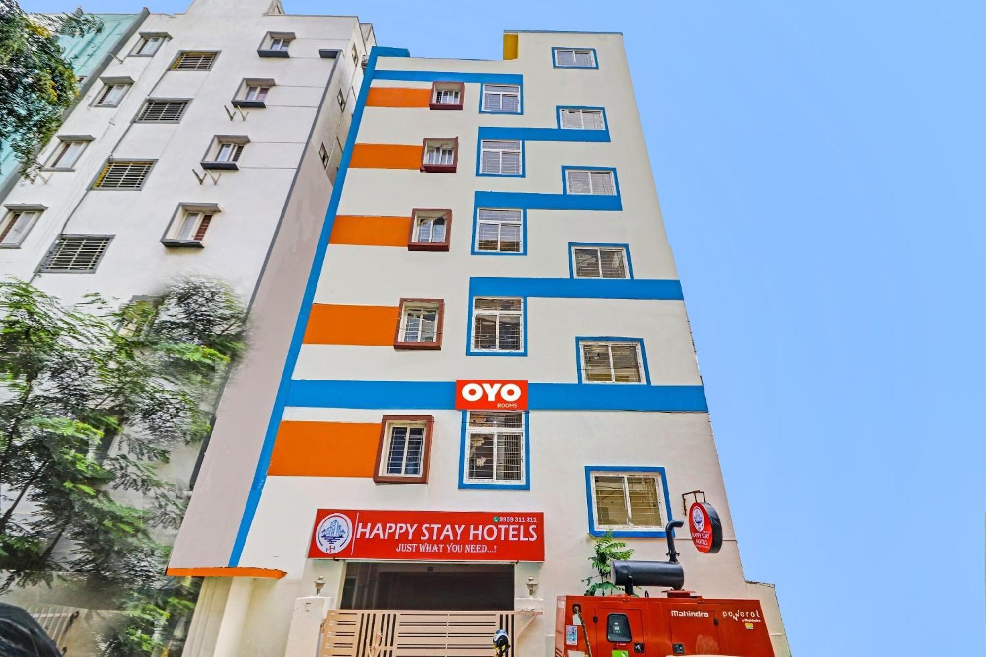 Oyo Happy Stay Hotels Hyderabad Ngoại thất bức ảnh